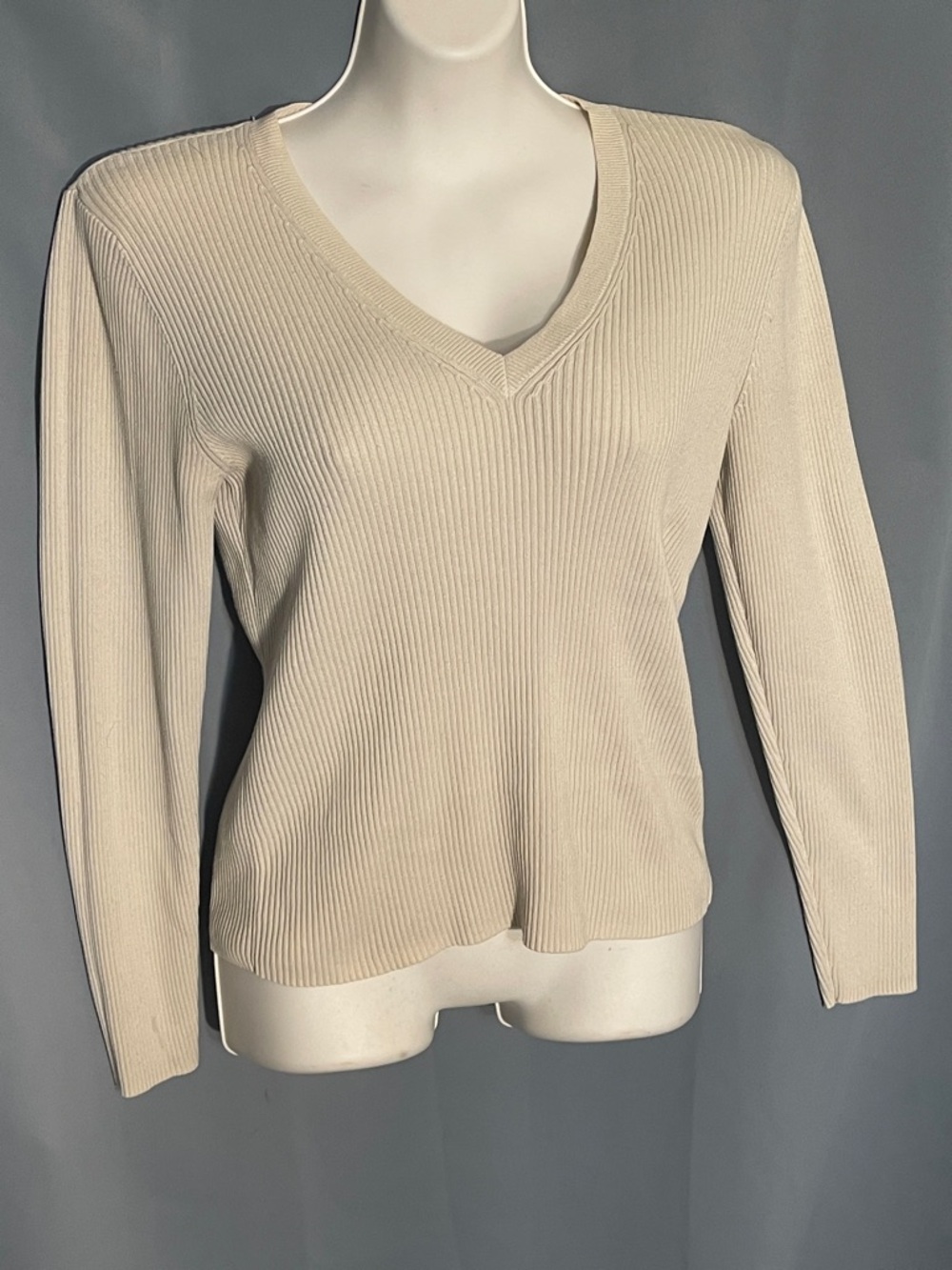 Moda International Ribbed V‑Neck Top - Cream